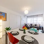 Apartment - Proche Et Jardin Bioves - Fv *