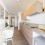 - Proche Et Jardin Bioves - Fv Apartment