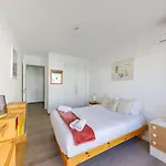 - Proche Et Jardin Bioves - Fv Apartment