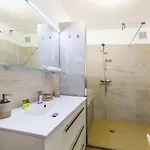 - Proche Et Jardin Bioves - Fv Apartment *