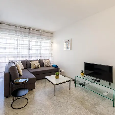 La Perle Grand 2p Terrasse Centre Proche Plages Clim Apartment Menton