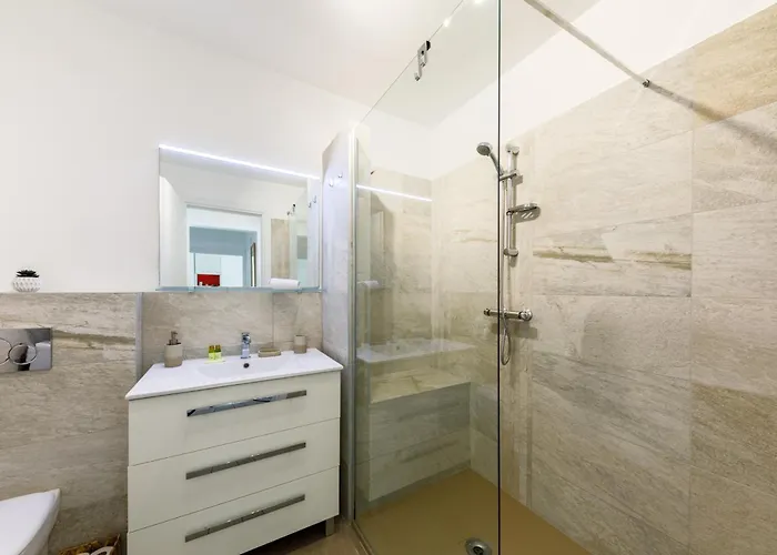 - Proche Et Jardin Bioves - Fv *