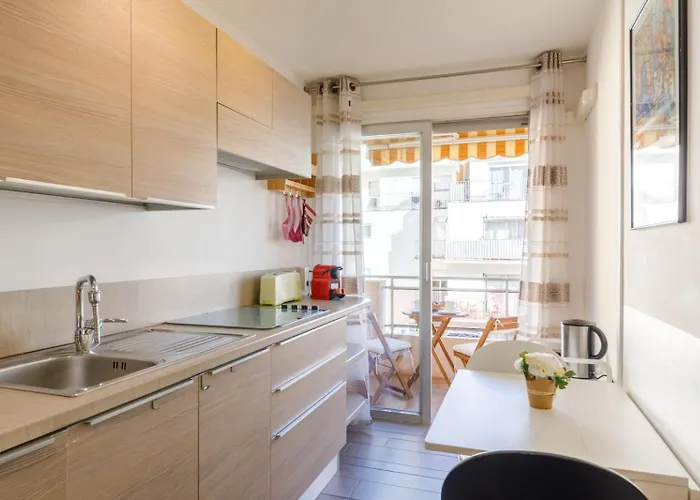 - Proche Et Jardin Bioves - Fv Apartamento