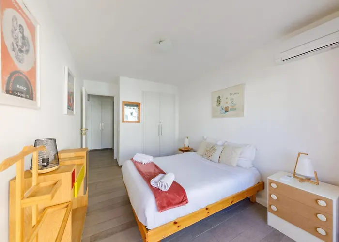 - Proche Et Jardin Bioves - Fv Apartamento