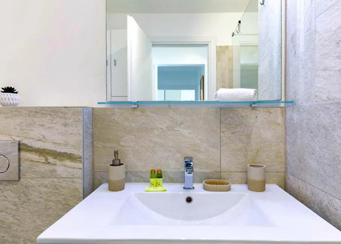 Apartamento - Proche Et Jardin Bioves - Fv Menton